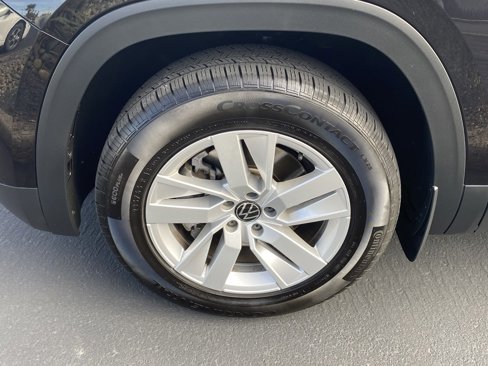Used 2021 Volkswagen Atlas S image 20