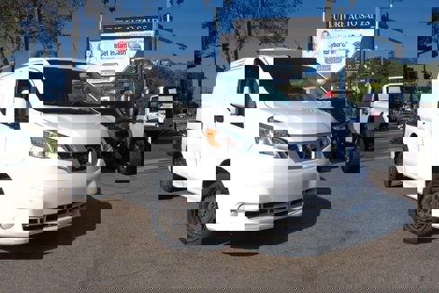 Used 2021 Nissan NV200 SV w/ Back Door Glass Package image 3