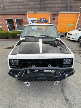 Used 2000 Jeep Cherokee Sport image 4