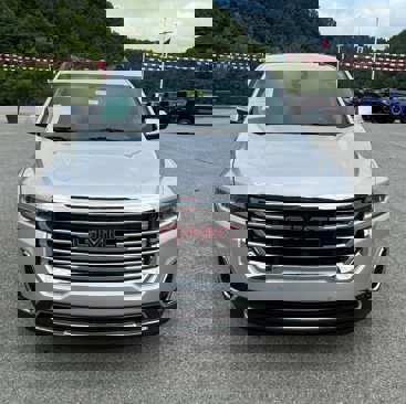 Used 2020 GMC Acadia SLT image 4