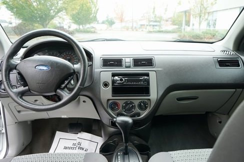 Used 2007 Ford Focus SE image 10