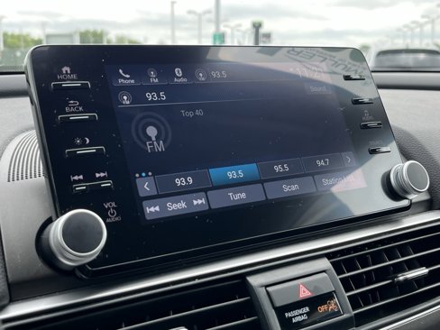 Used 2022 Honda Accord LX image 19