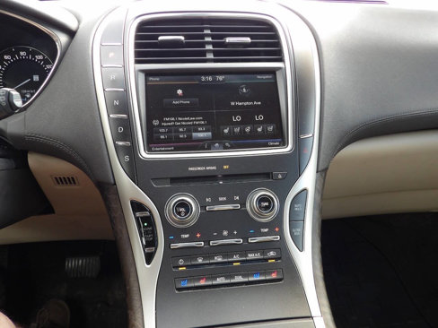Used 2016 Lincoln MKX Reserve image 15