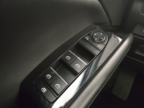 Certified 2023 MAZDA MAZDA3 s image 31