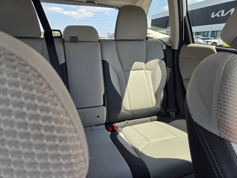 Used 2023 Subaru Forester Premium image 14