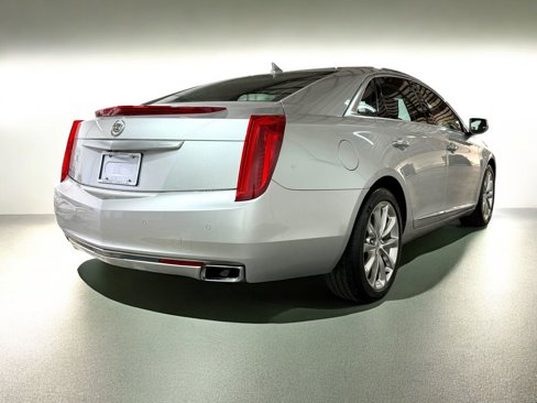 Used 2013 Cadillac XTS Luxury w/ Driver Awareness Package image 9