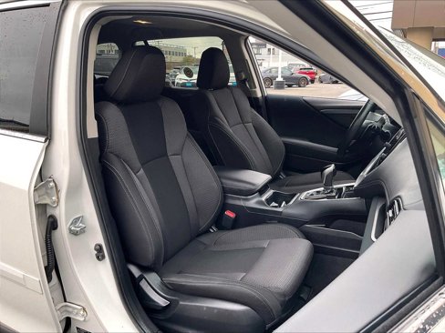 Used 2021 Subaru Outback Premium image 11