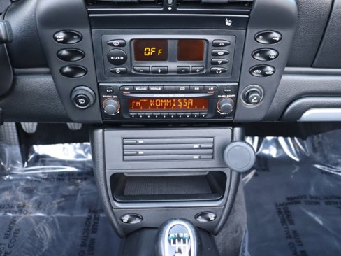 Used 2004 Porsche 911 Carrera image 32