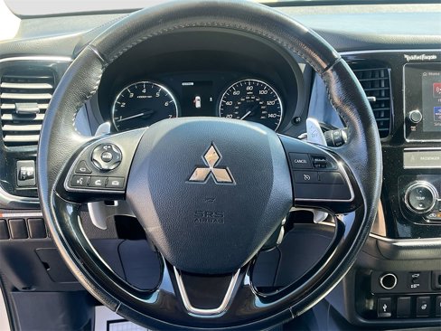 Used 2019 Mitsubishi Outlander GT image 11