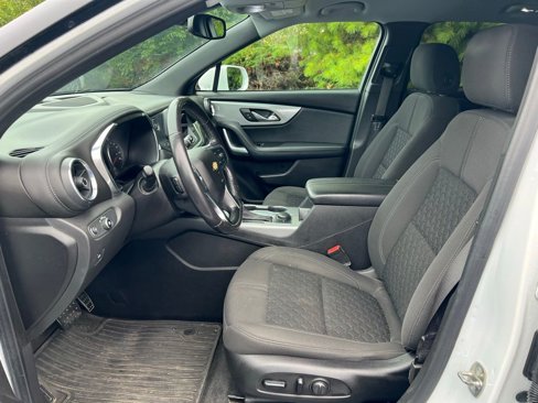 Used 2020 Chevrolet Blazer LT image 9
