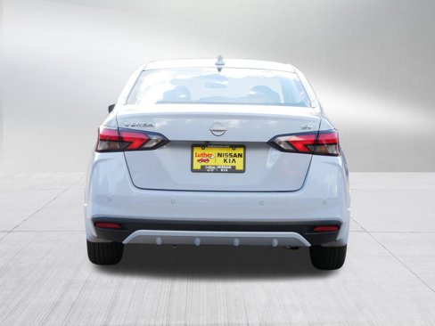 Certified 2024 Nissan Versa SV w/ Trunk Package image 6