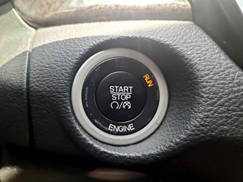 Used 2016 Chrysler 200 C w/ Sun & Sound Group image 23