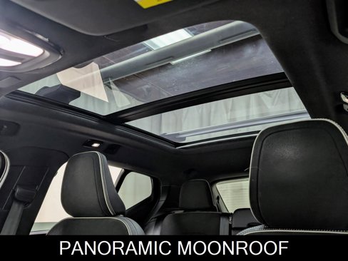 Used 2021 Volvo XC40 P8 Recharge w/ Advanced Package image 17