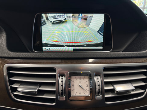 Used 2014 Mercedes-Benz E 350 Sedan image 40