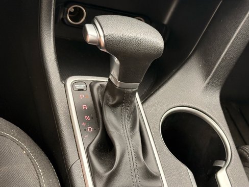Used 2019 Kia Sportage LX image 18