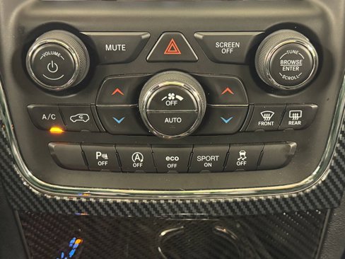 Used 2018 Jeep Grand Cherokee Limited image 22