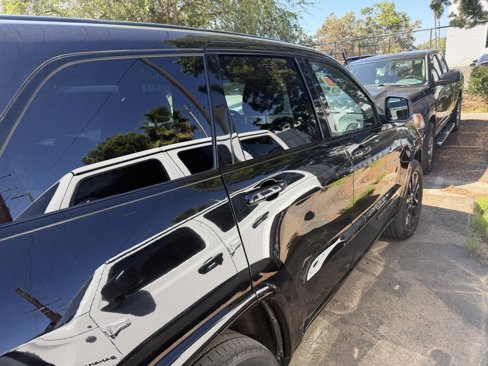 Used 2018 Jeep Grand Cherokee Altitude image 8
