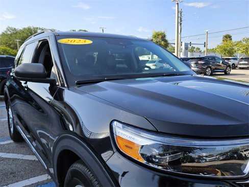 Used 2023 Ford Explorer XLT w/ Equipment Group 202A image 19