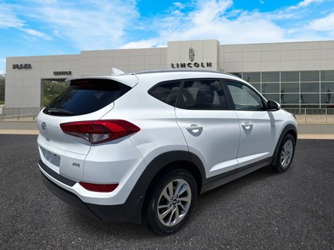 Used 2017 Hyundai Tucson SE Plus image 4