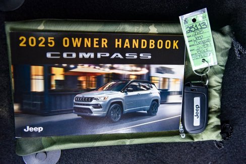 New 2025 Jeep Compass Limited w/ Sun and Sound Group image 22