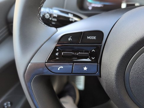 New 2025 Hyundai Elantra Sport image 18
