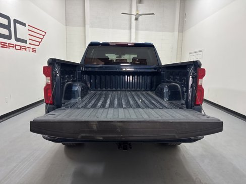Used 2020 Chevrolet Silverado 1500 Custom w/ Custom Value Package image 15