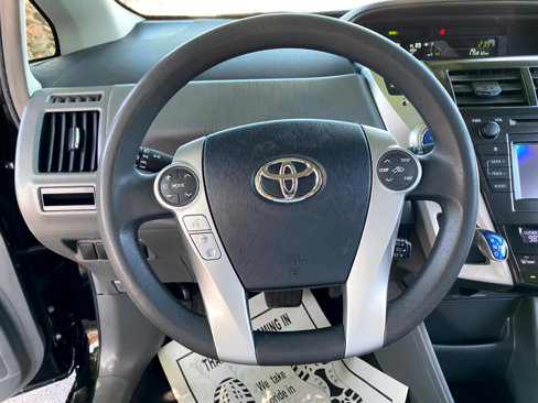 Used 2014 Toyota Prius V Three image 47