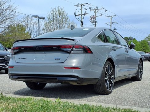 Used 2023 Honda Accord Touring image 8