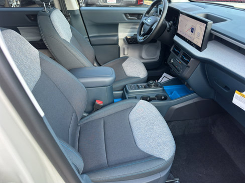 New 2025 Ford Maverick XLT image 12