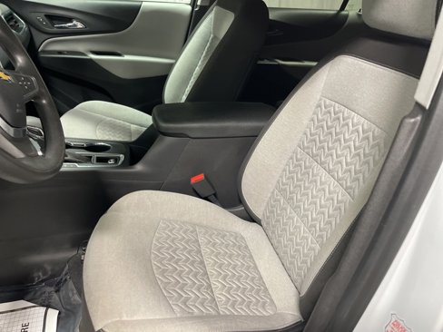 Used 2023 Chevrolet Equinox LT image 19