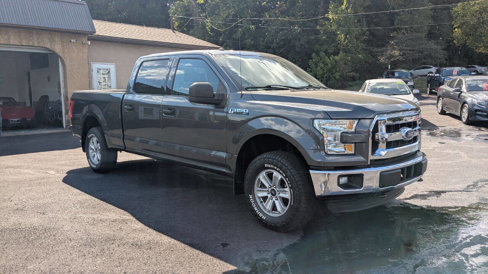 Used 2016 Ford F150 XLT w/ Trailer Tow Package image 7