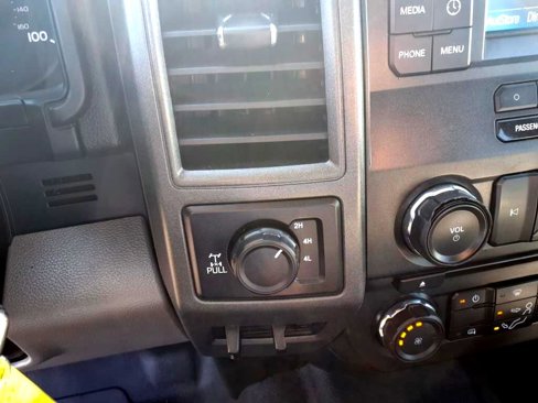 Used 2018 Ford F350 XL image 25
