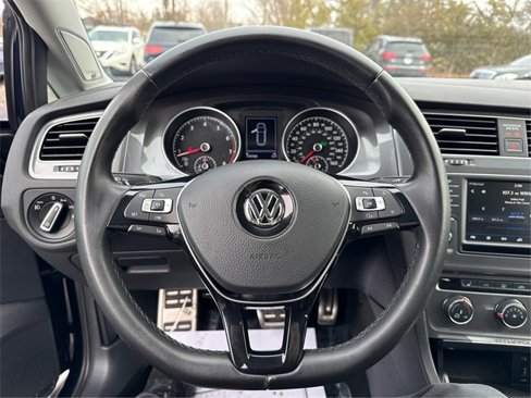 Used 2017 Volkswagen Golf Alltrack SE image 17