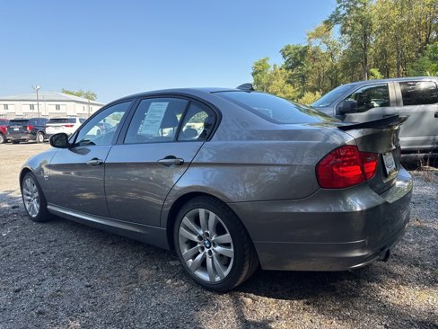 Used 2011 BMW 335i xDrive Sedan image 8