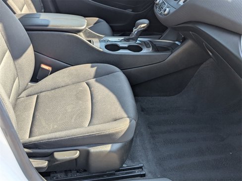 Used 2024 Chevrolet Malibu LT image 31