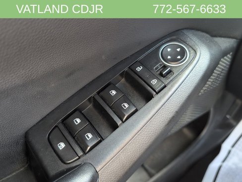 Used 2023 Kia Seltos S image 15