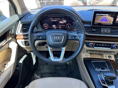 Used 2019 Audi Q5 2.0T Premium Plus image 12