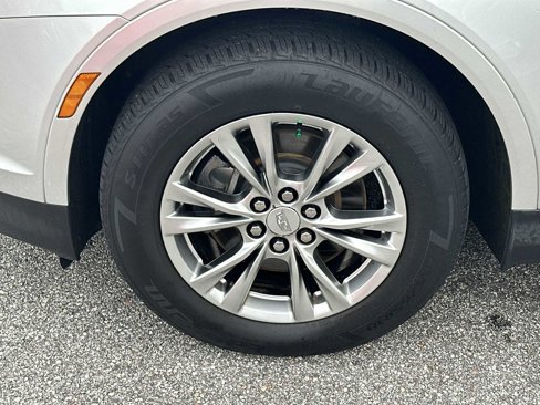 Used 2020 Cadillac XT5 Premium Luxury image 12