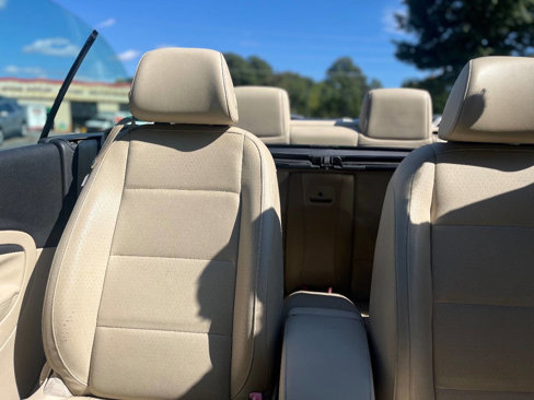 Used 2007 Volkswagen Eos 2.0T image 19