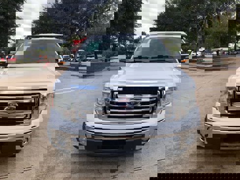 Used 2013 Ford F150 XLT w/ XLT Convenience Pkg image 3