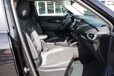 Used 2022 Chevrolet TrailBlazer LT w/ Convenience Package image 40