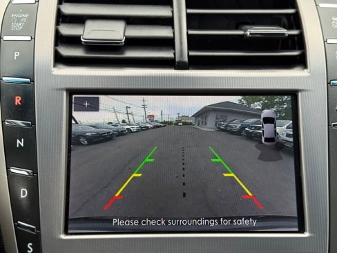 Used 2020 Lincoln MKZ image 19