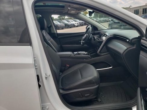 Used 2022 Hyundai Tucson Limited image 15