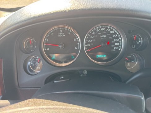 Used 2010 Chevrolet Tahoe LS image 28