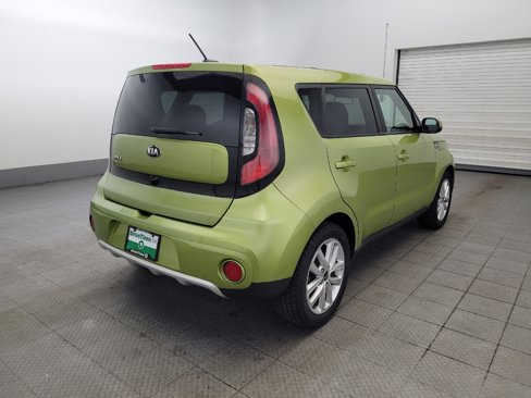Used 2017 Kia Soul + image 9