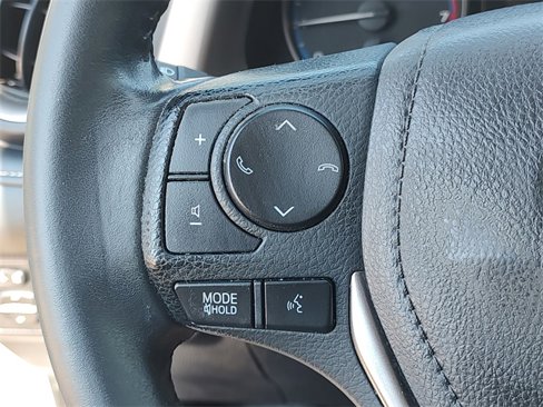 Used 2018 Toyota RAV4 XLE image 24