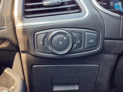 Used 2016 Ford Edge Titanium w/ Equipment Group 302A image 21