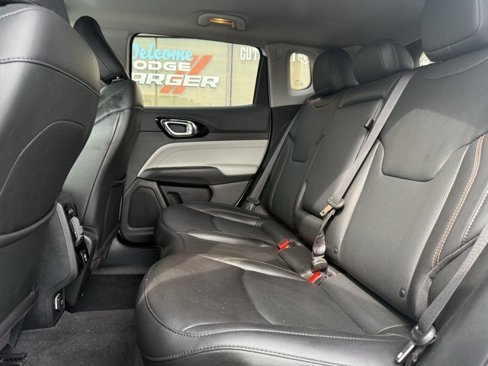 Used 2022 Jeep Compass Limited image 16