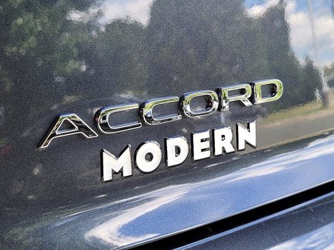 Used 2024 Honda Accord EX image 15