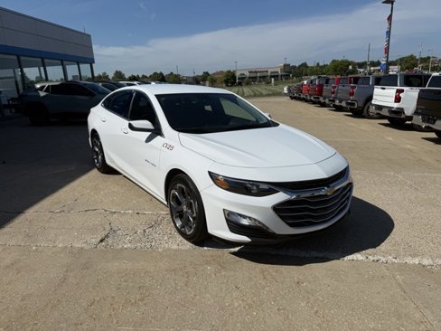 Used 2025 Chevrolet Malibu LT w/ LPO, Floor Liner Package image 7